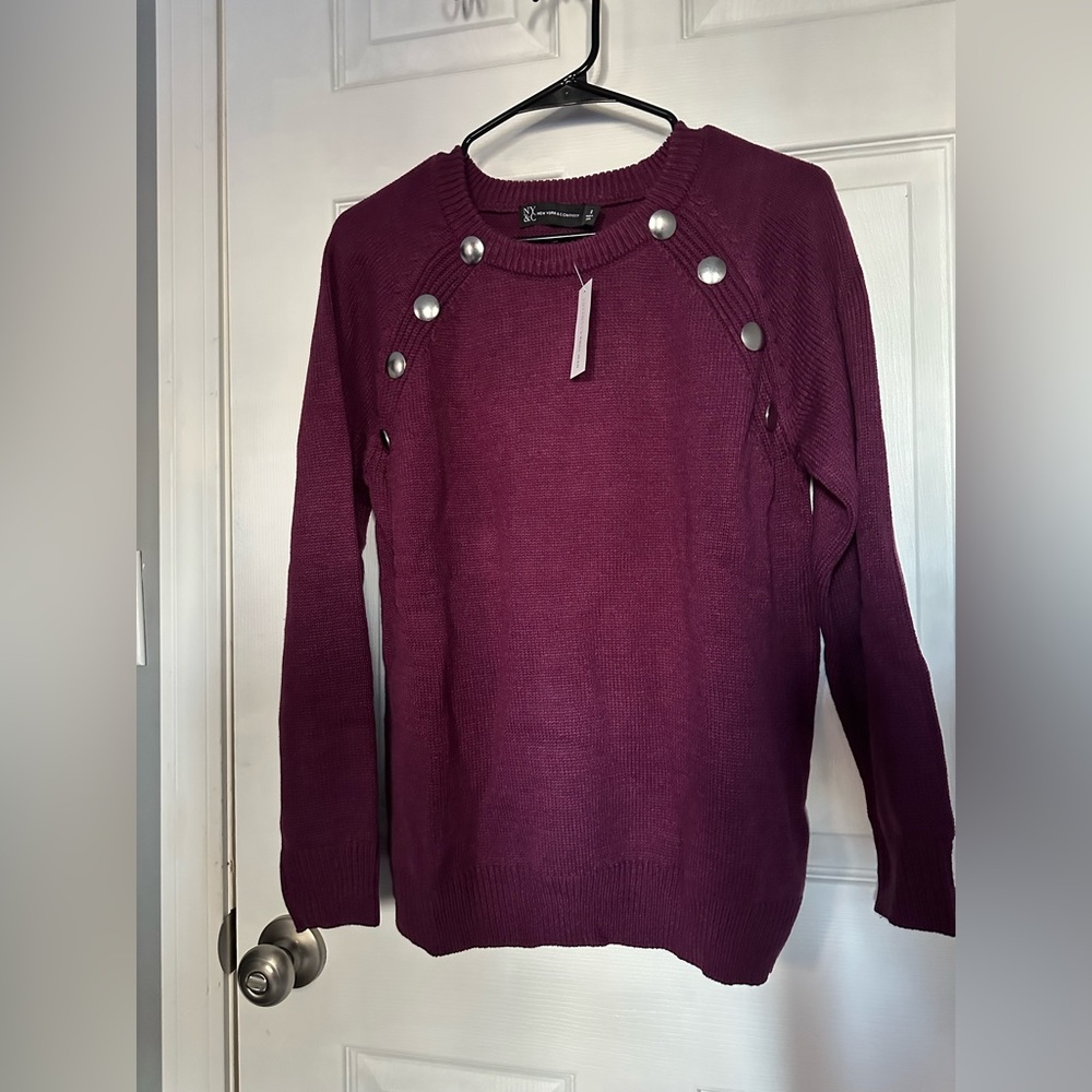 Women’s sweater